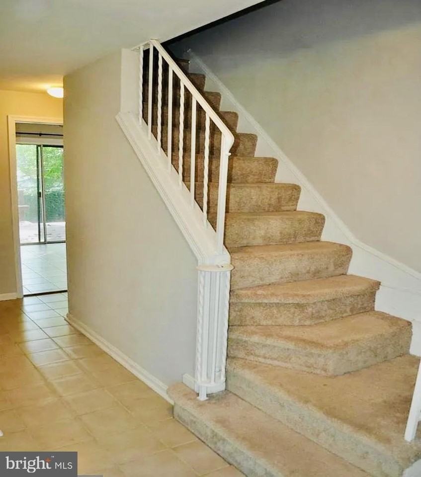 3810 Lynn Regis Ct - Photo 6 of 36