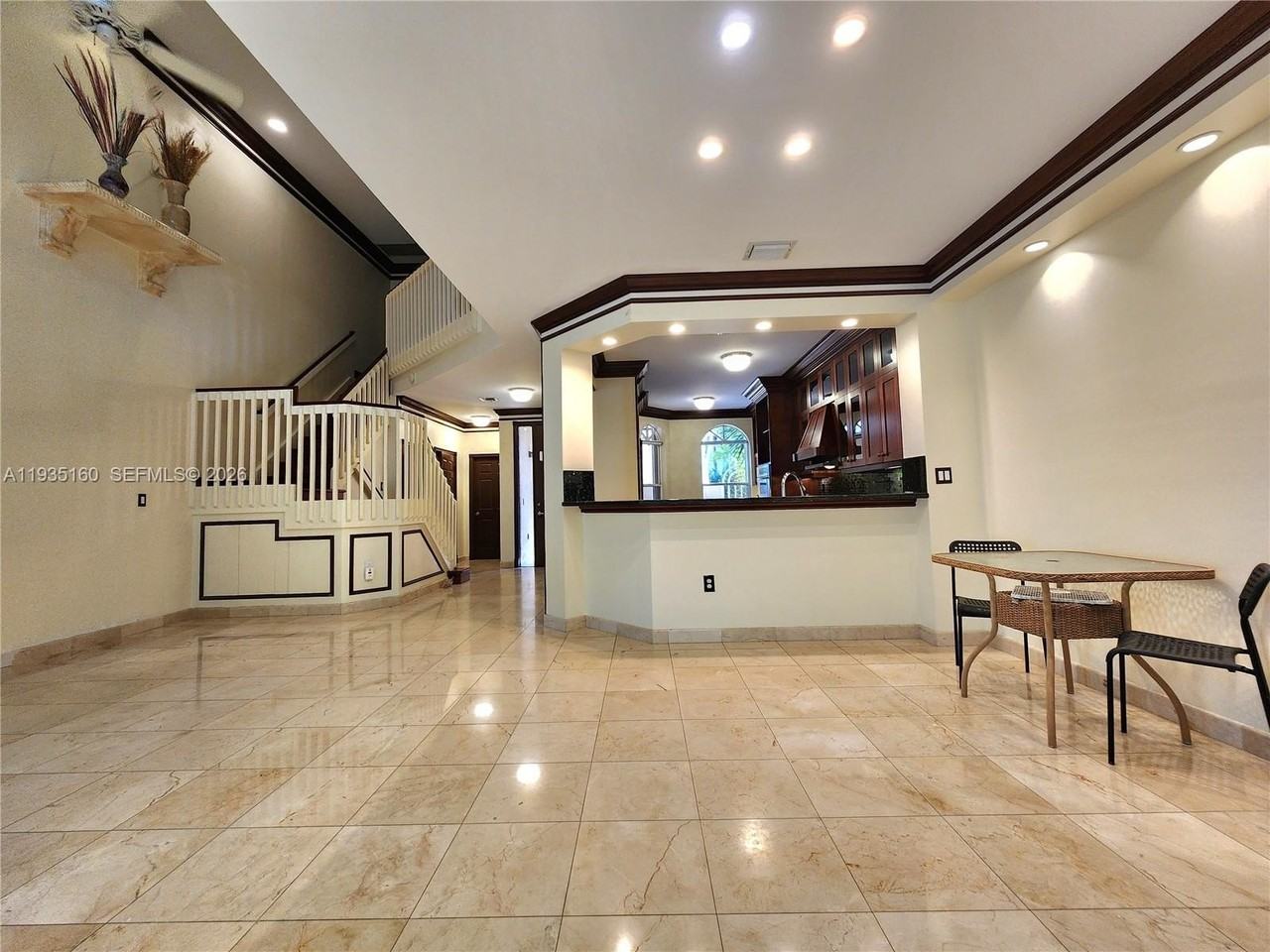 21028 Ne 34th Ct #21028 - Photo 7 of 49