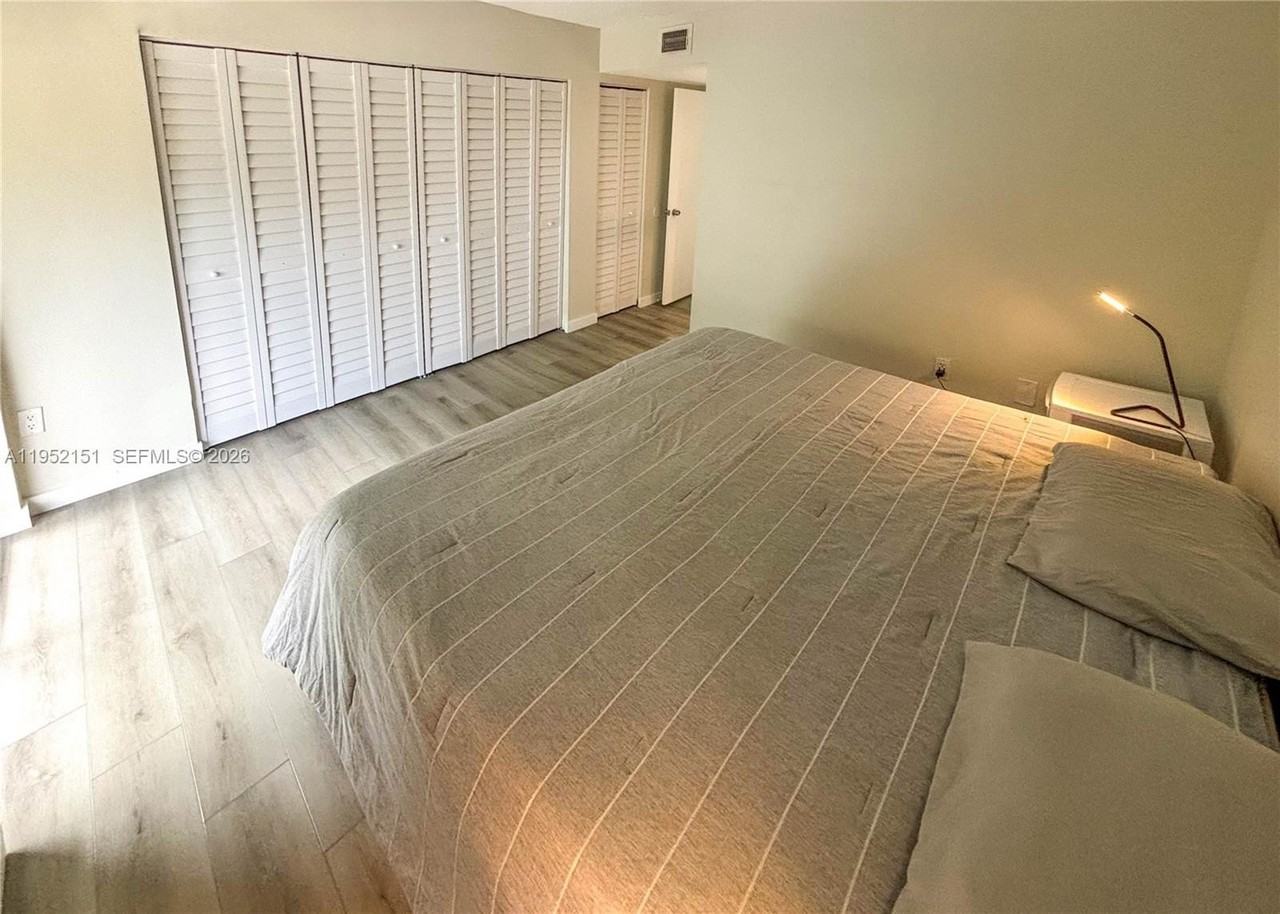 650 Nw 86th Pl #3-209 - Photo 6 of 20