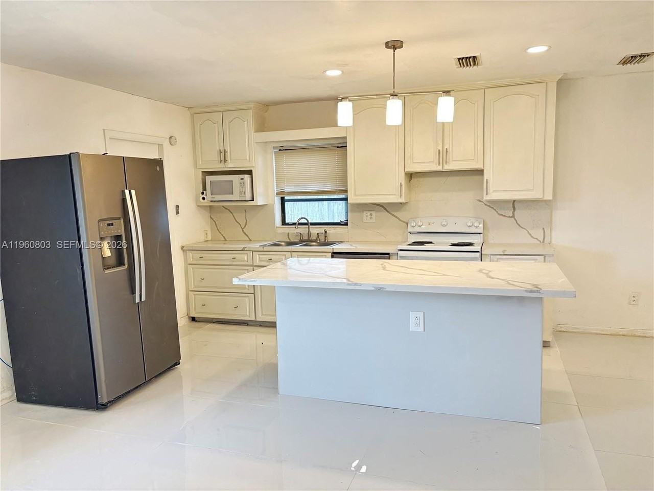 9711 Caribbean Blvd #BLVD - Photo 5 of 8