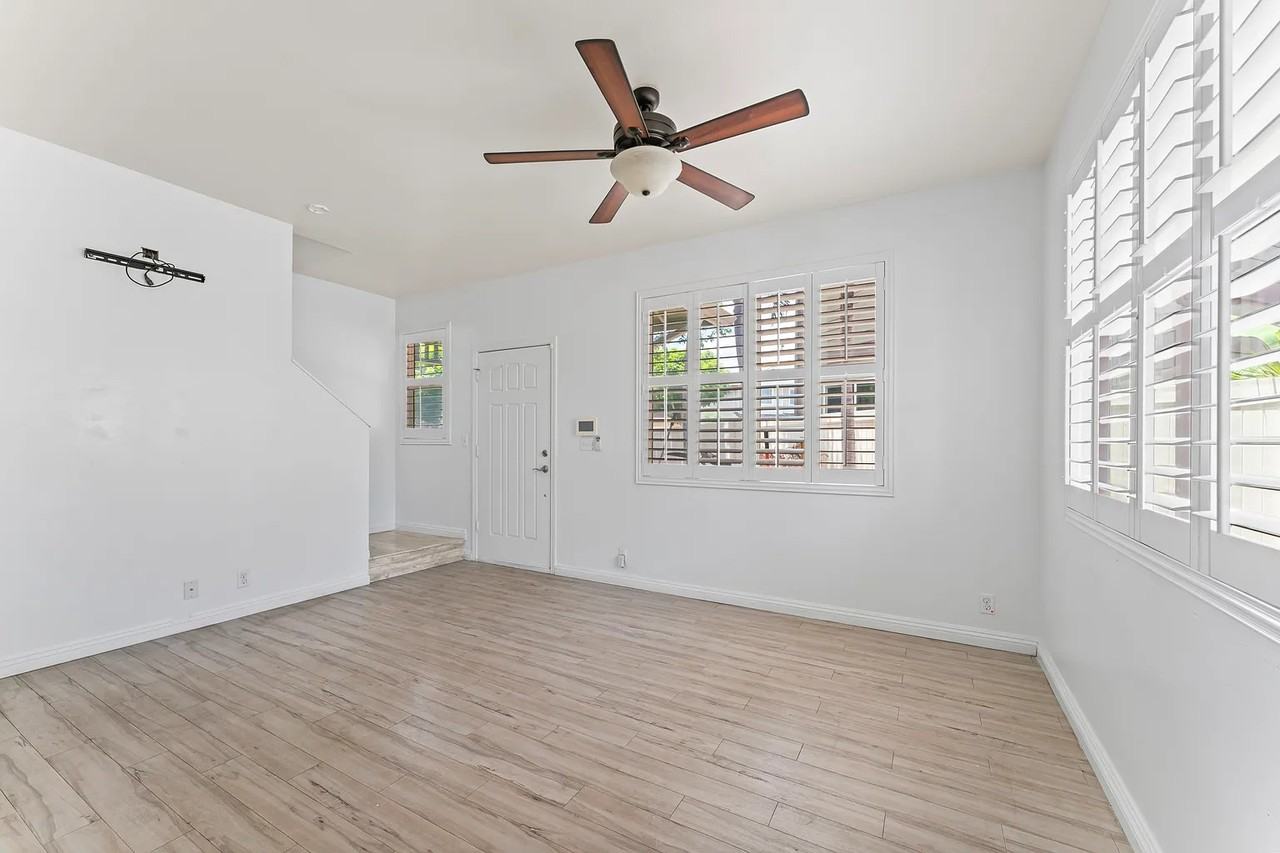 91-1001 Keaunui Dr #1 - Photo 3 of 18