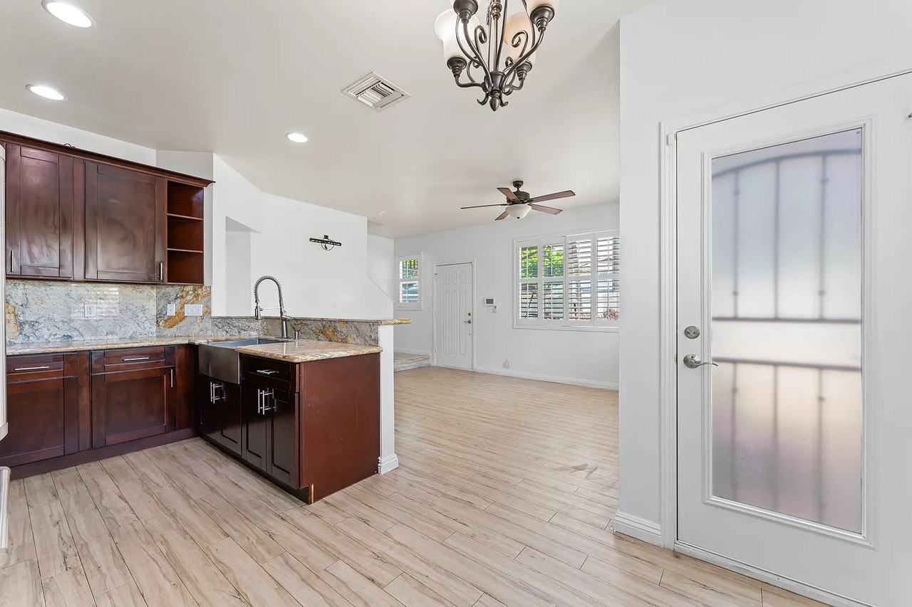 91-1001 Keaunui Dr #1 - Photo 4 of 18