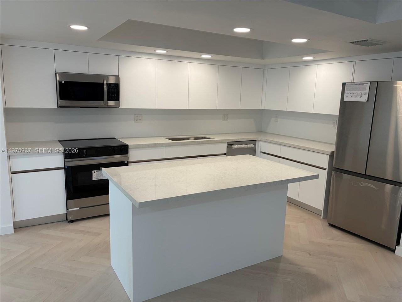 6681 Sw 71st Ln #16 - Photo 4 of 8