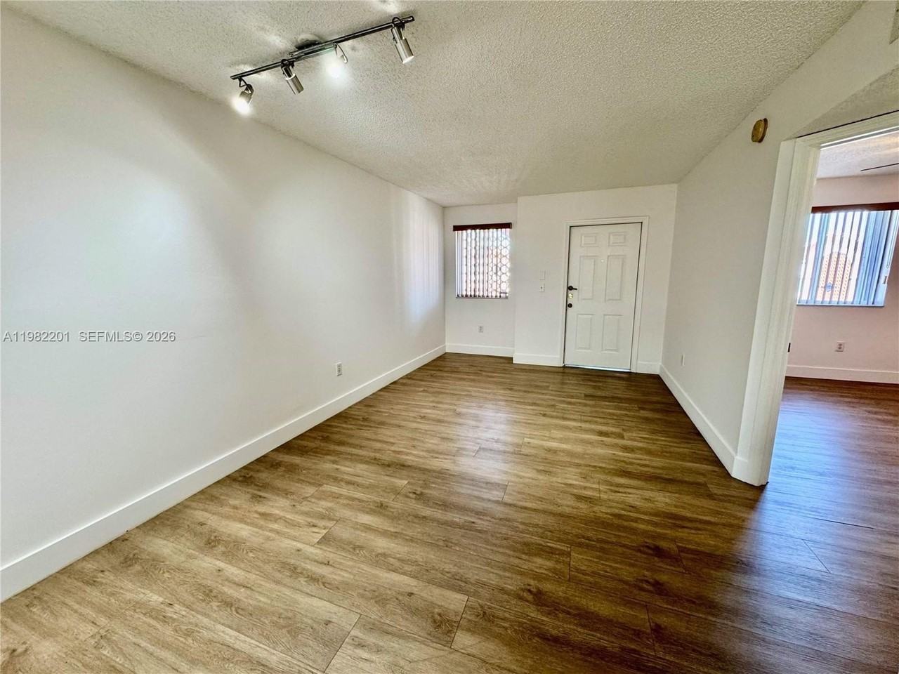 4681 Nw 9th St #211 - Photo 6 of 46