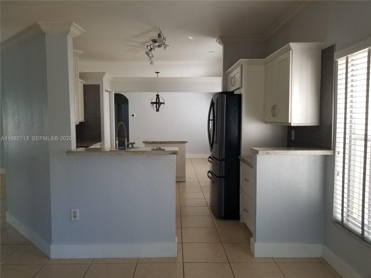 4153 Sapphire Ter - Photo 2 of 8