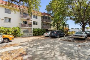 13655 Ne 10th Ave #304 - Photo 1 of 1