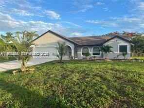 15854 Tangelo Blvd - Photo 2 of 37
