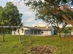 15854 Tangelo Blvd - Photo 4 of 37