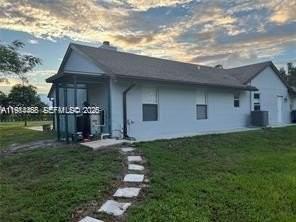 15854 Tangelo Blvd - Photo 5 of 37