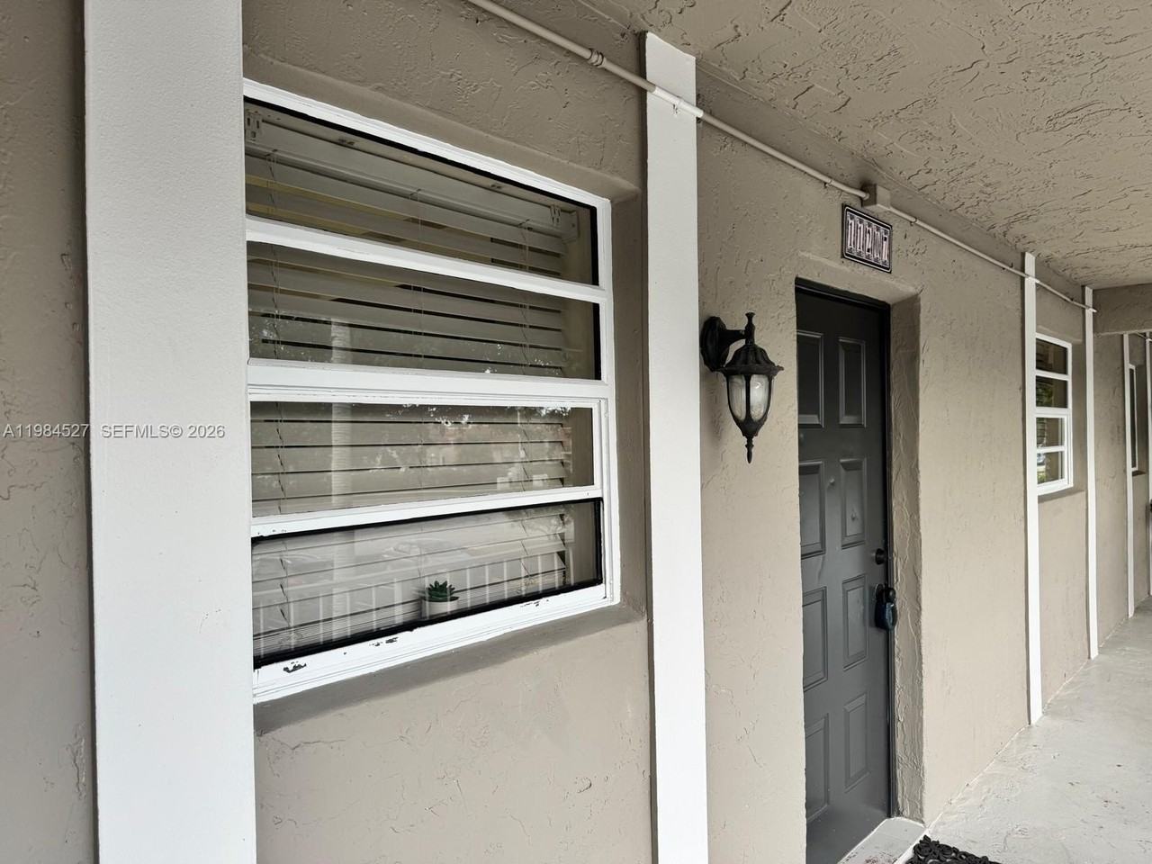 11207 Royal Palm Blvd #11207 - Photo 4 of 46