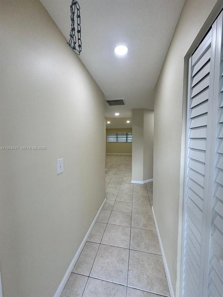 11207 Royal Palm Blvd #11207 - Photo 6 of 46