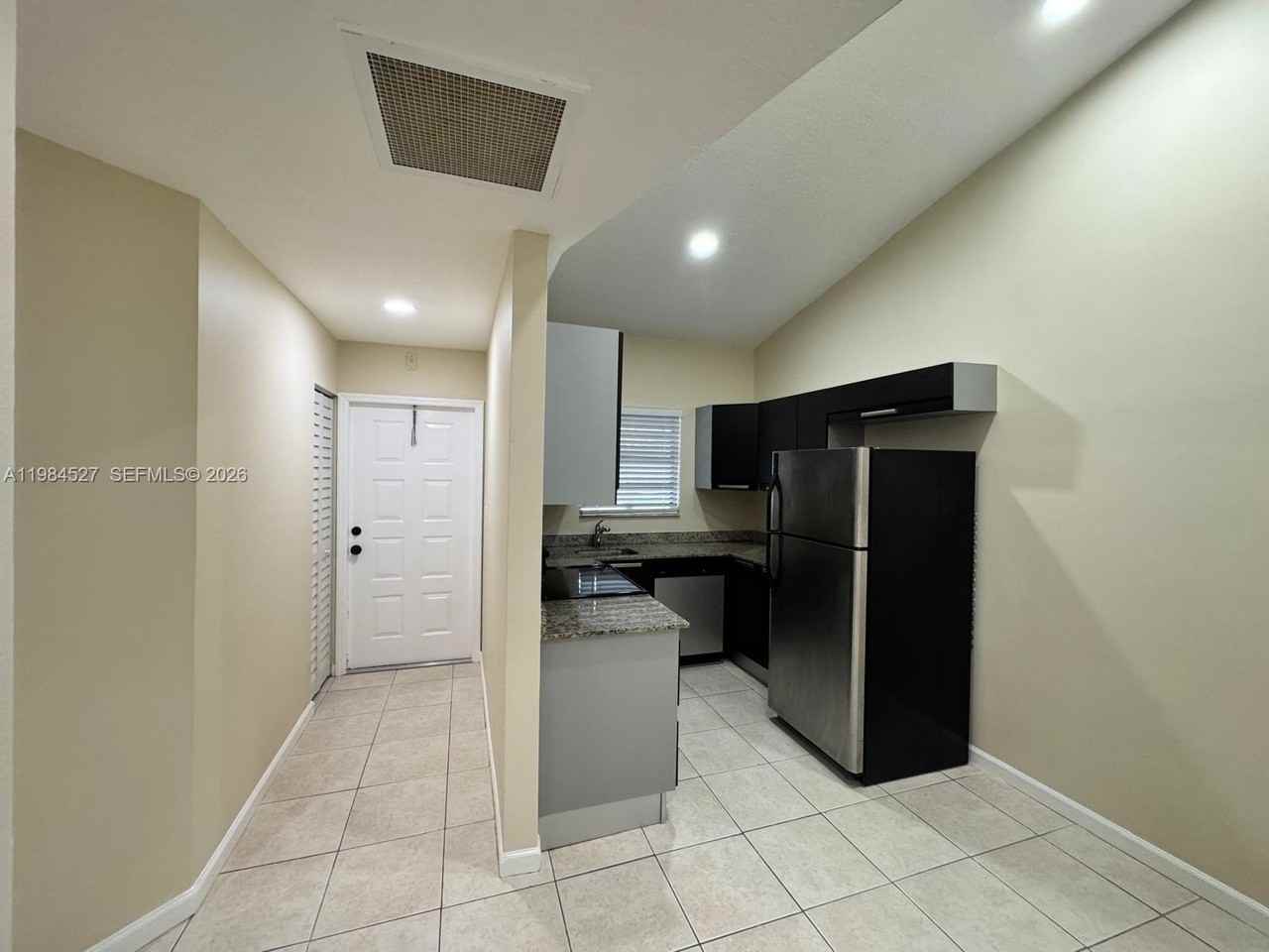 11207 Royal Palm Blvd #11207 - Photo 7 of 46