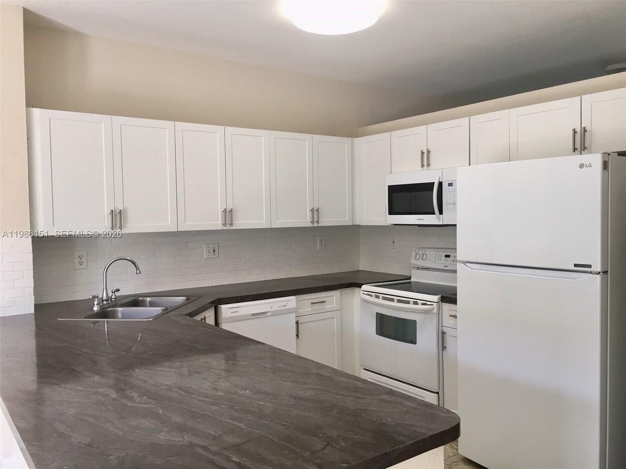 6930 Nw 179th St #307-8 - Photo 6 of 18