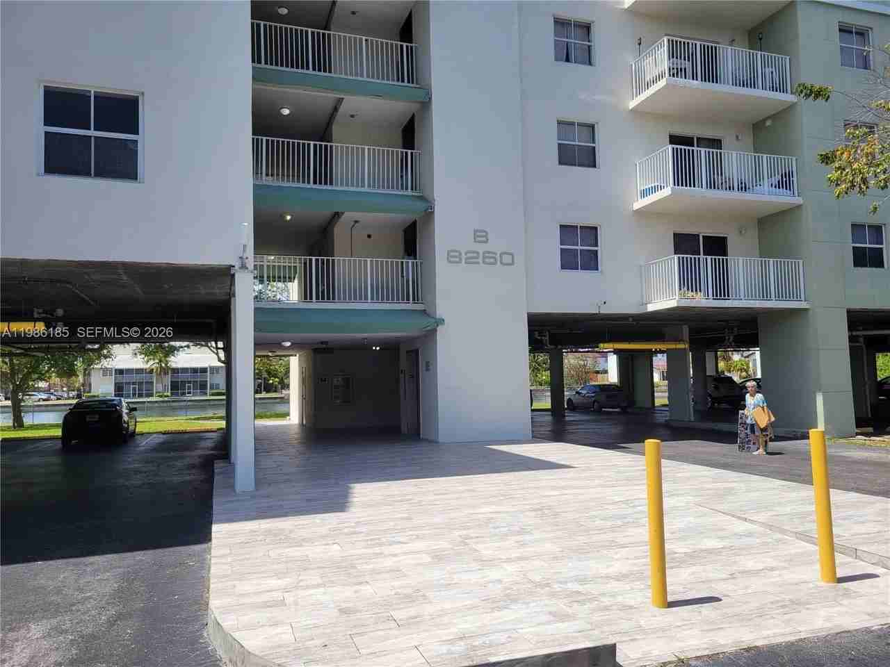 8260 Sw 210th St #319