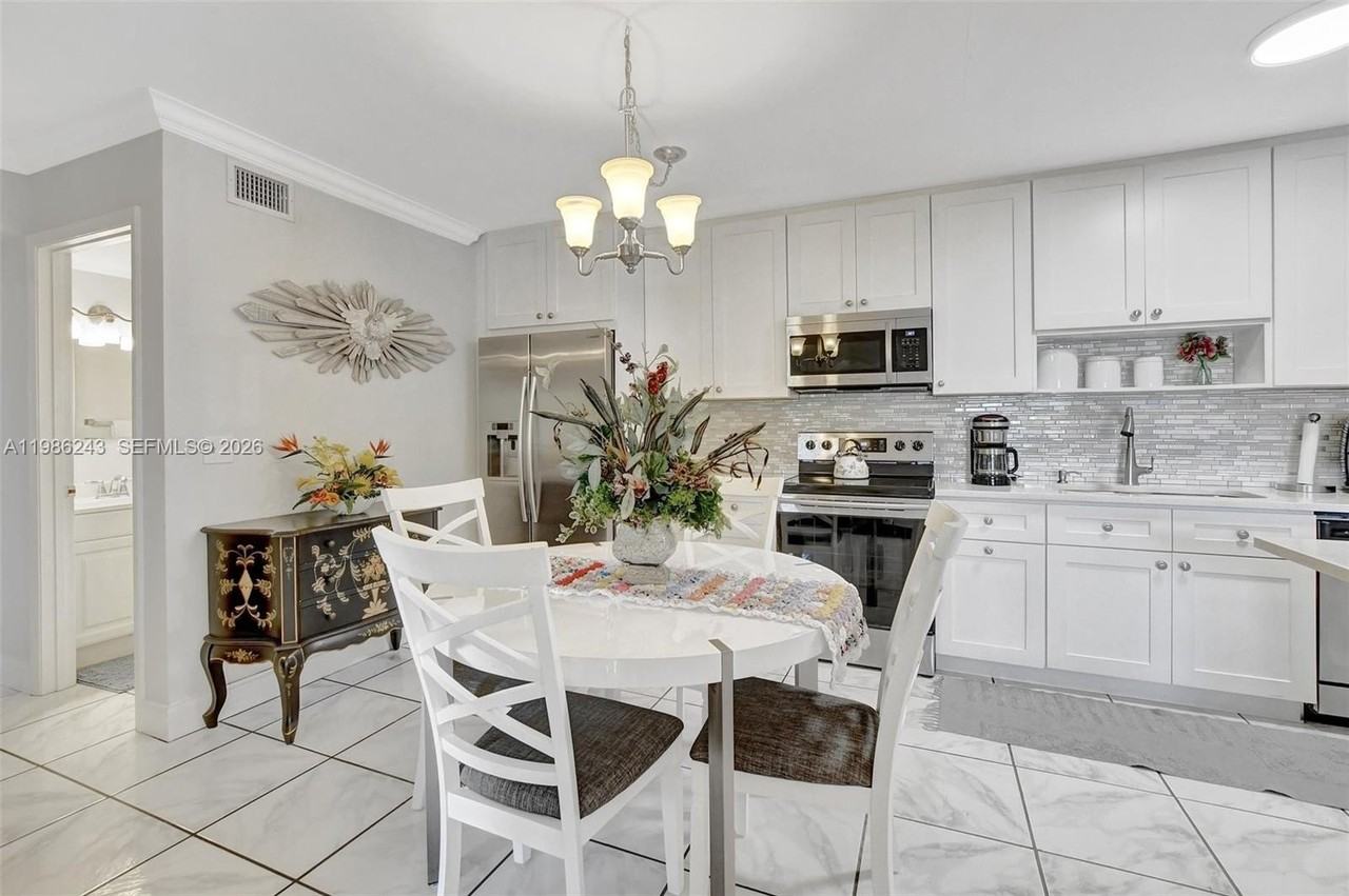 588 Trace Cir #211 - Photo 6 of 24