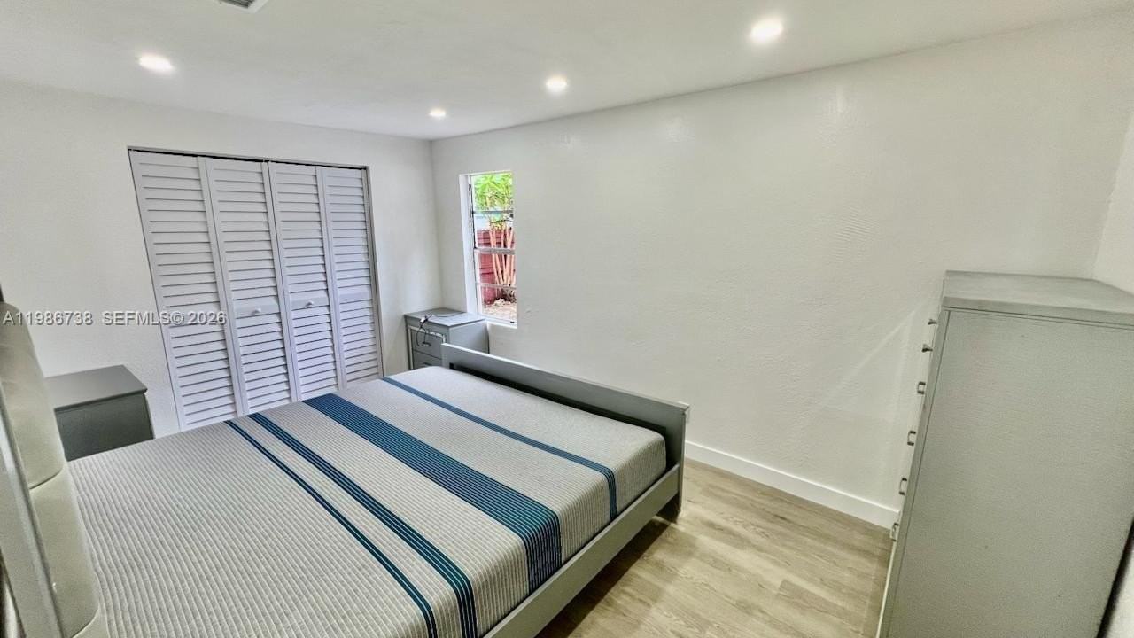 48 Sw 14th St - Photo 7 of 13