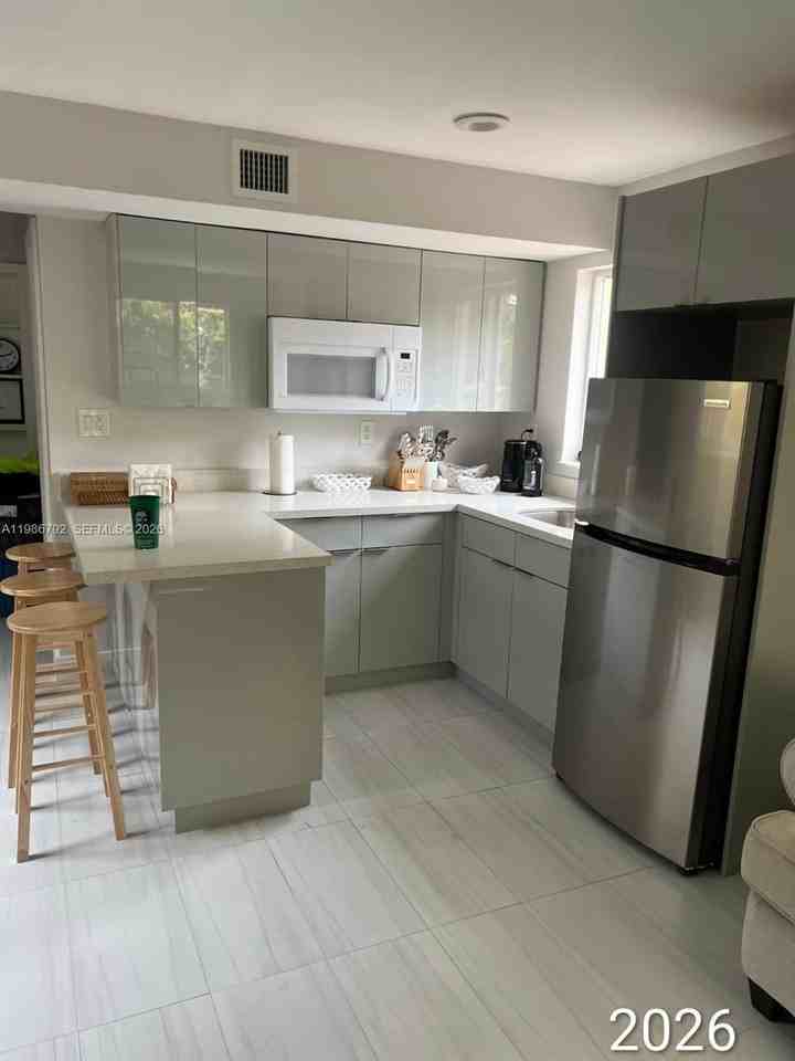 641 Sw 28th Rd #641 - Photo 3 of 12