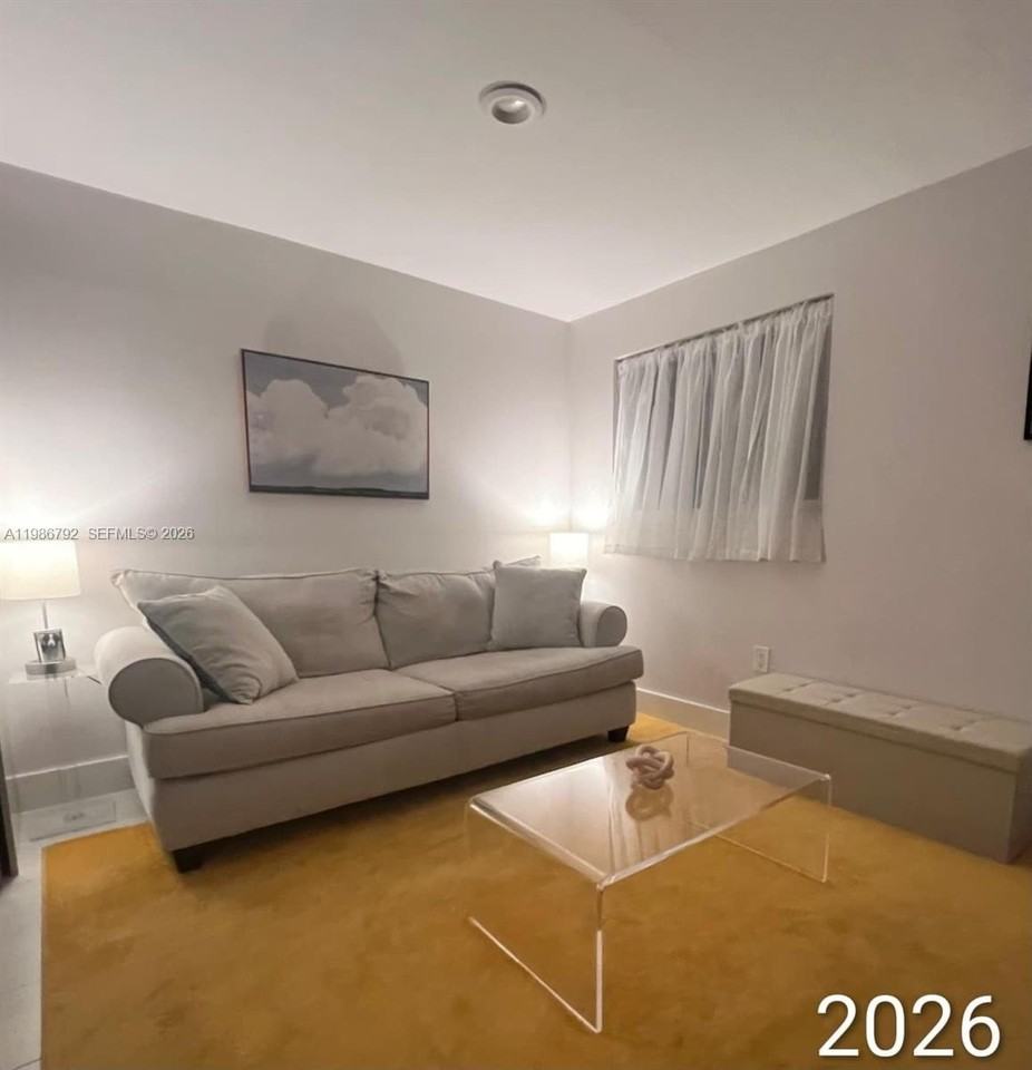 641 Sw 28th Rd #641 - Photo 4 of 12