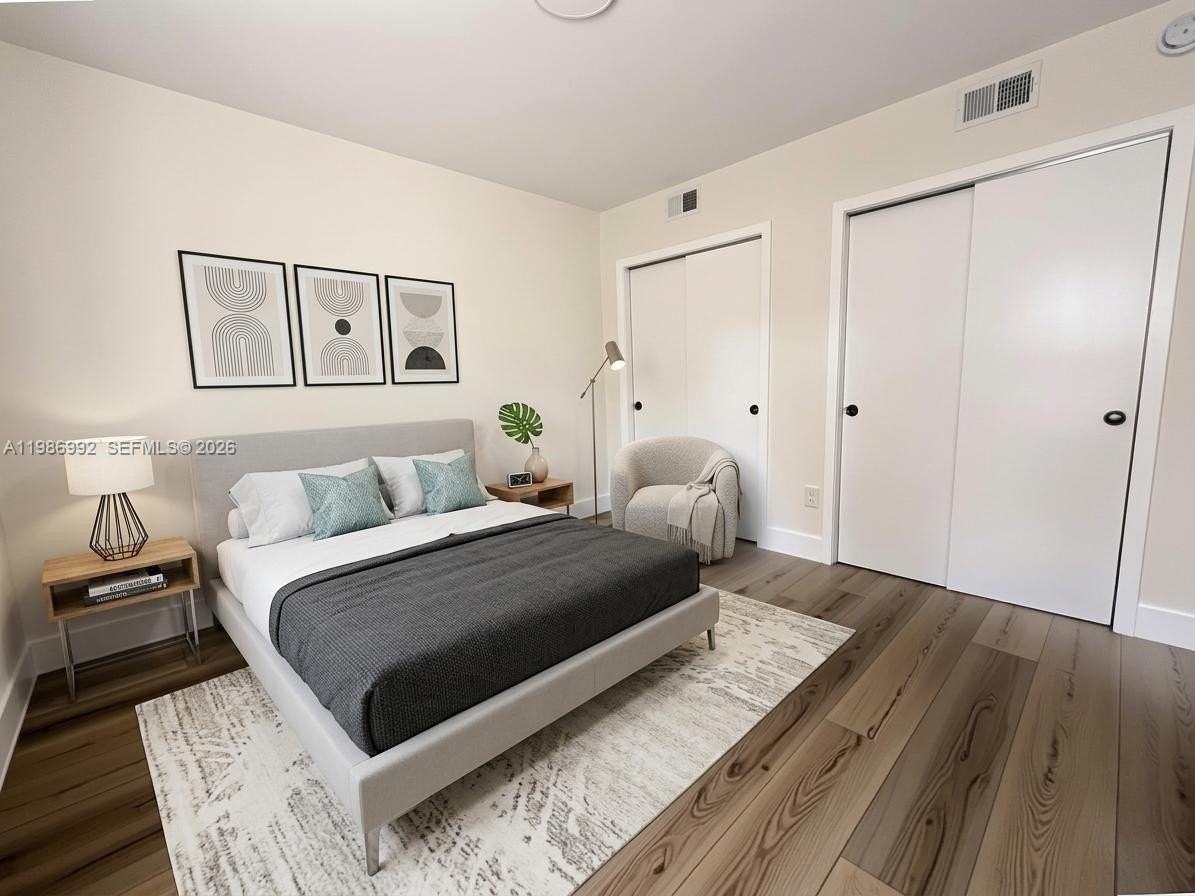 1904 Sw 17th Ave #3 - Photo 3 of 15