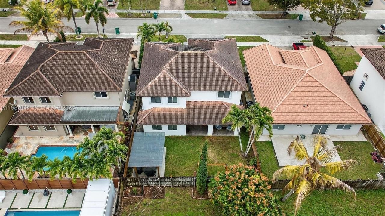 15874 Sw 138th Ter #1 - Photo 5 of 12