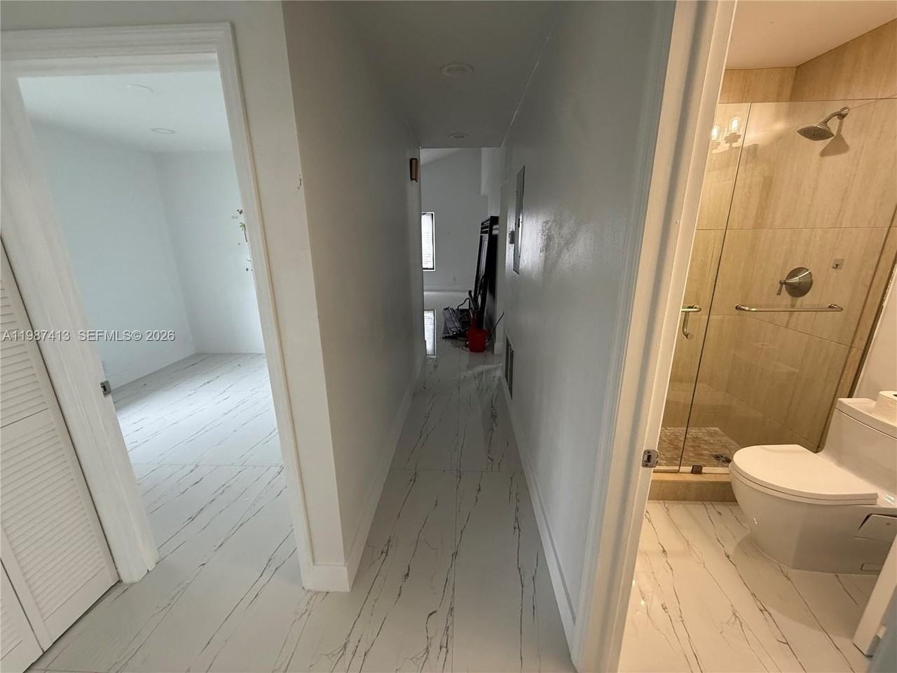 11100 Nw 21st St - Photo 7 of 20