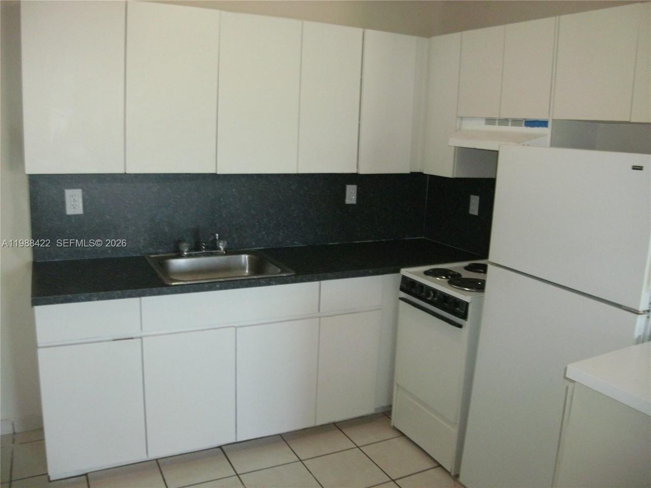 3901 Sw 109th Ave #6 - Photo 2 of 12