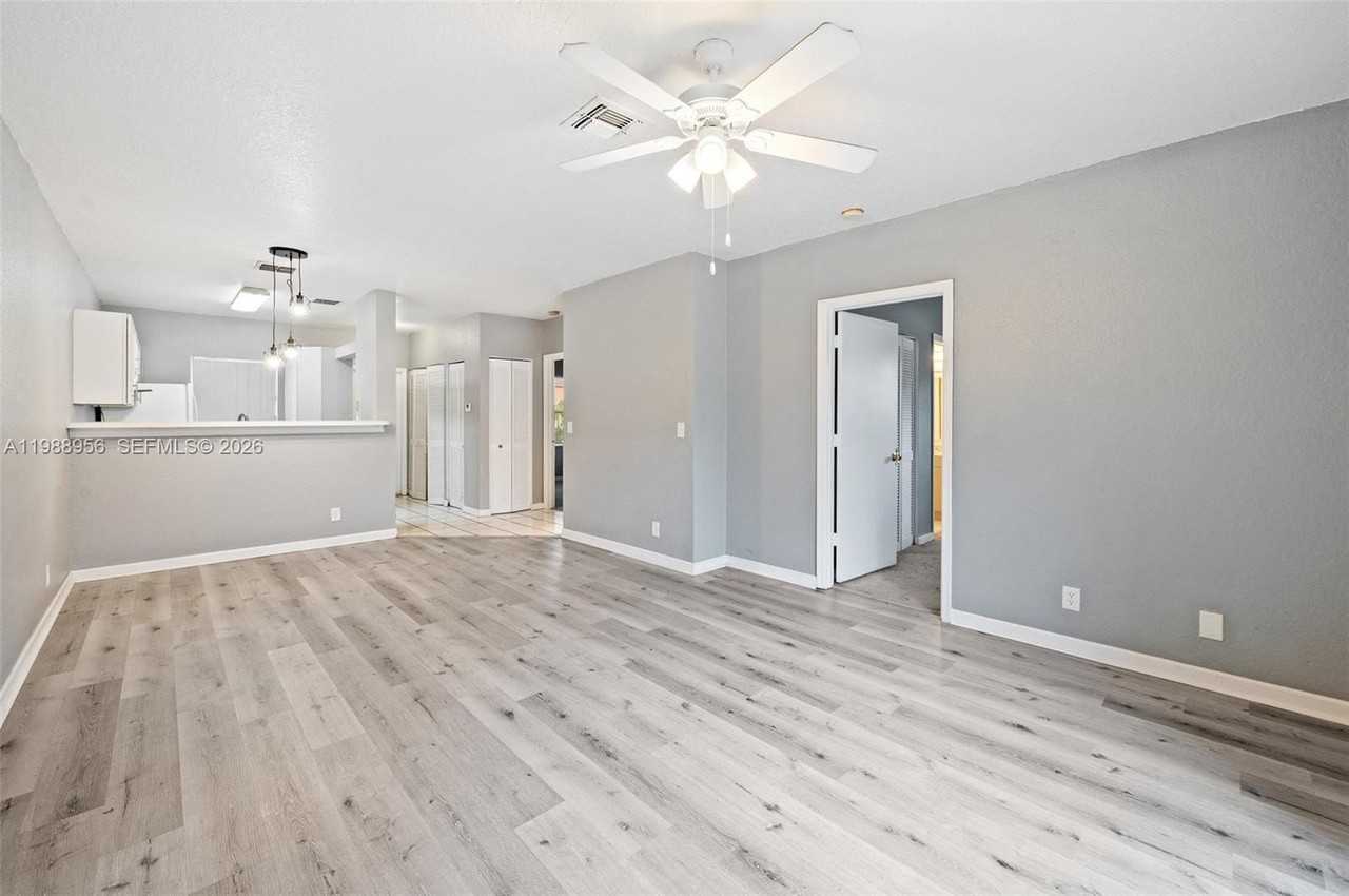 3776 Nw 91st Ln #3776 - Photo 6 of 23