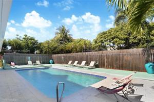 featured image of 212 Sw 1st Ave