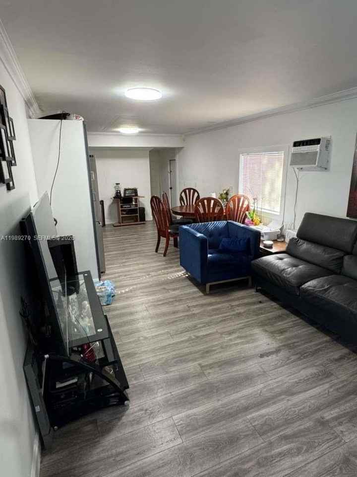 13380 Sw 9th St #13380 - Photo 4 of 11