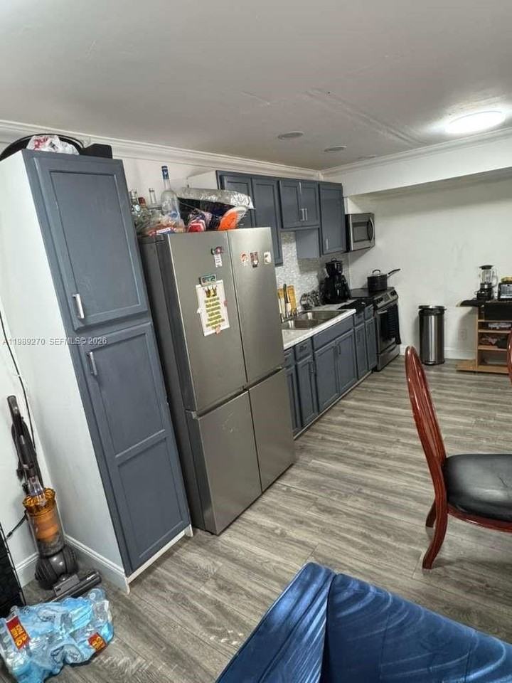 13380 Sw 9th St #13380 - Photo 6 of 11