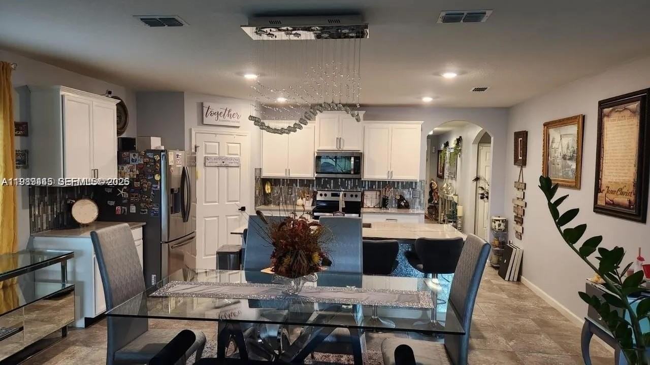 2271 Arlington Dr Sw #2271 - Photo 6 of 18