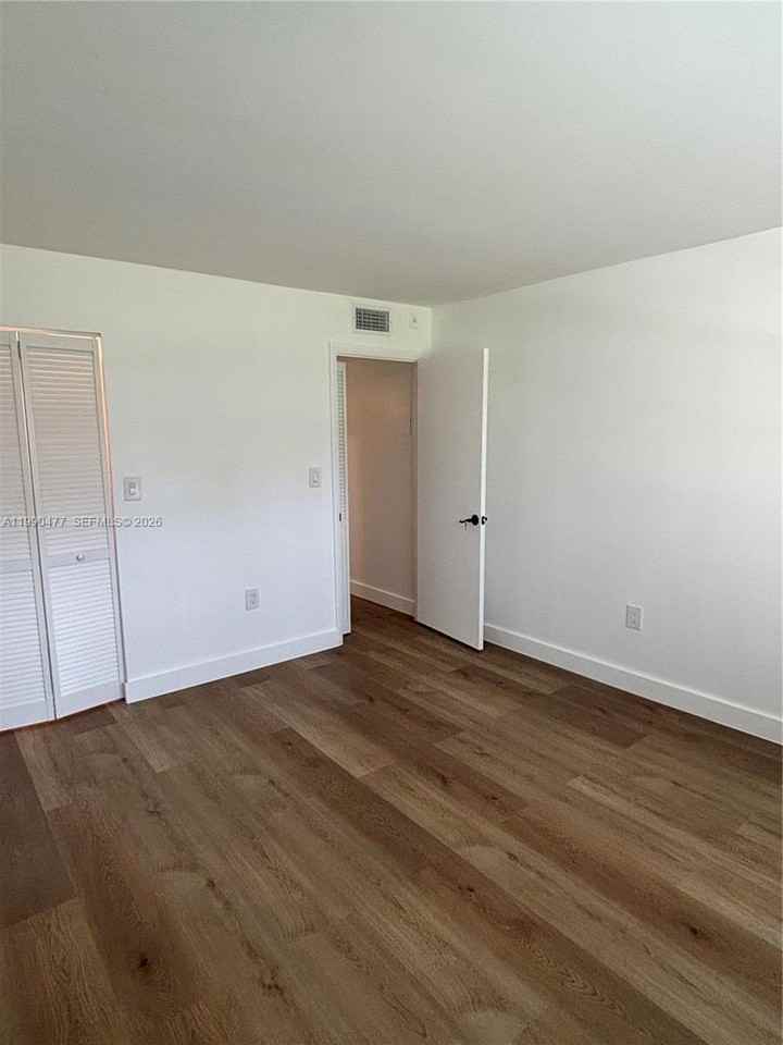 8277 Sw 128th St #113 - Photo 5 of 22