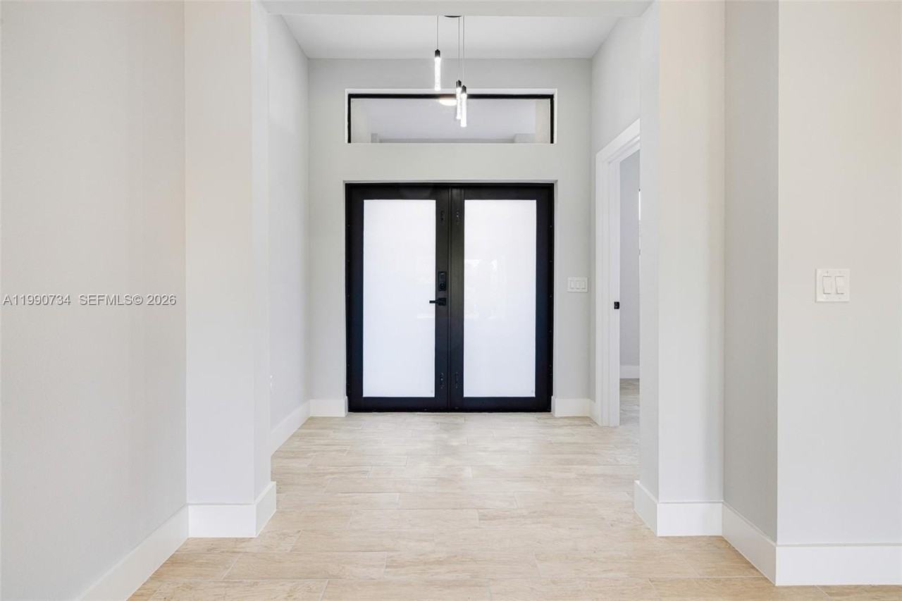 2709 58th St W #0 - Photo 5 of 37