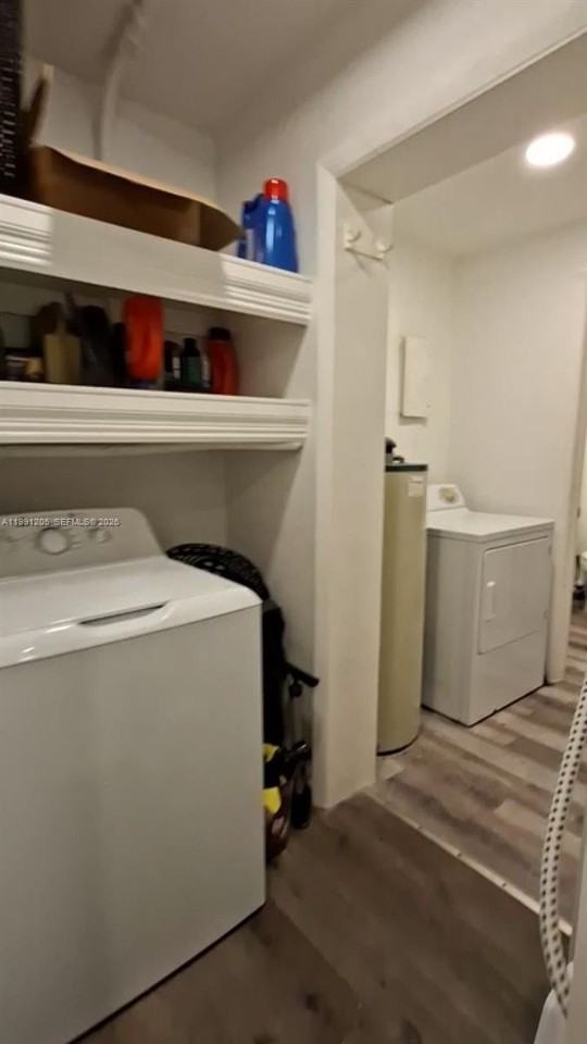 126 Nw 8th Ave #1 - Photo 7 of 9