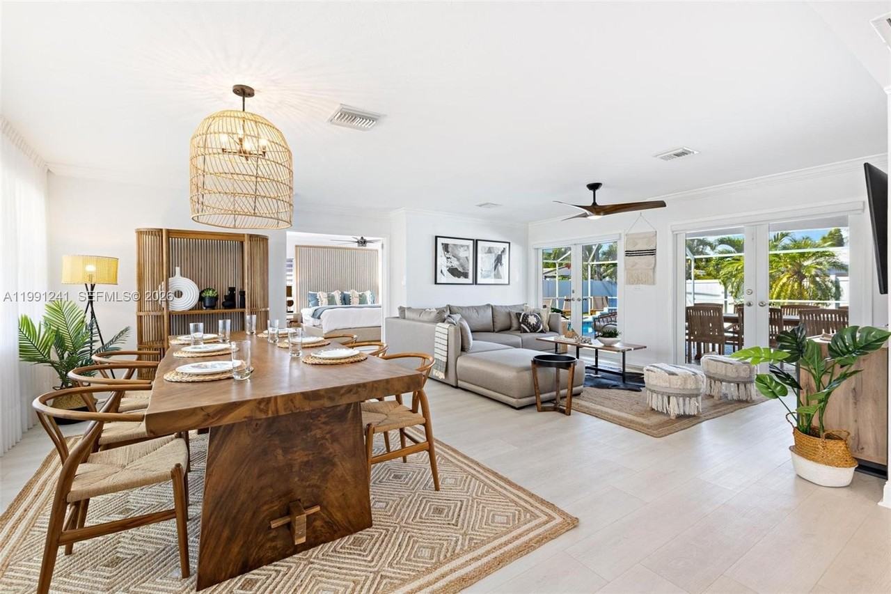 4741 Ne 29th Ave - Photo 2 of 21