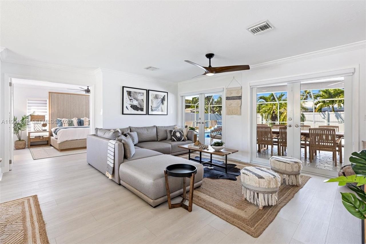 4741 Ne 29th Ave - Photo 3 of 21