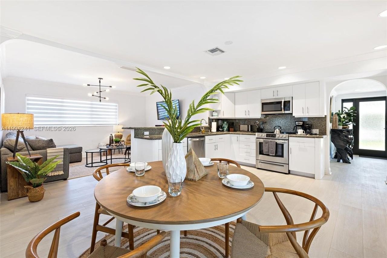 4741 Ne 29th Ave - Photo 6 of 21