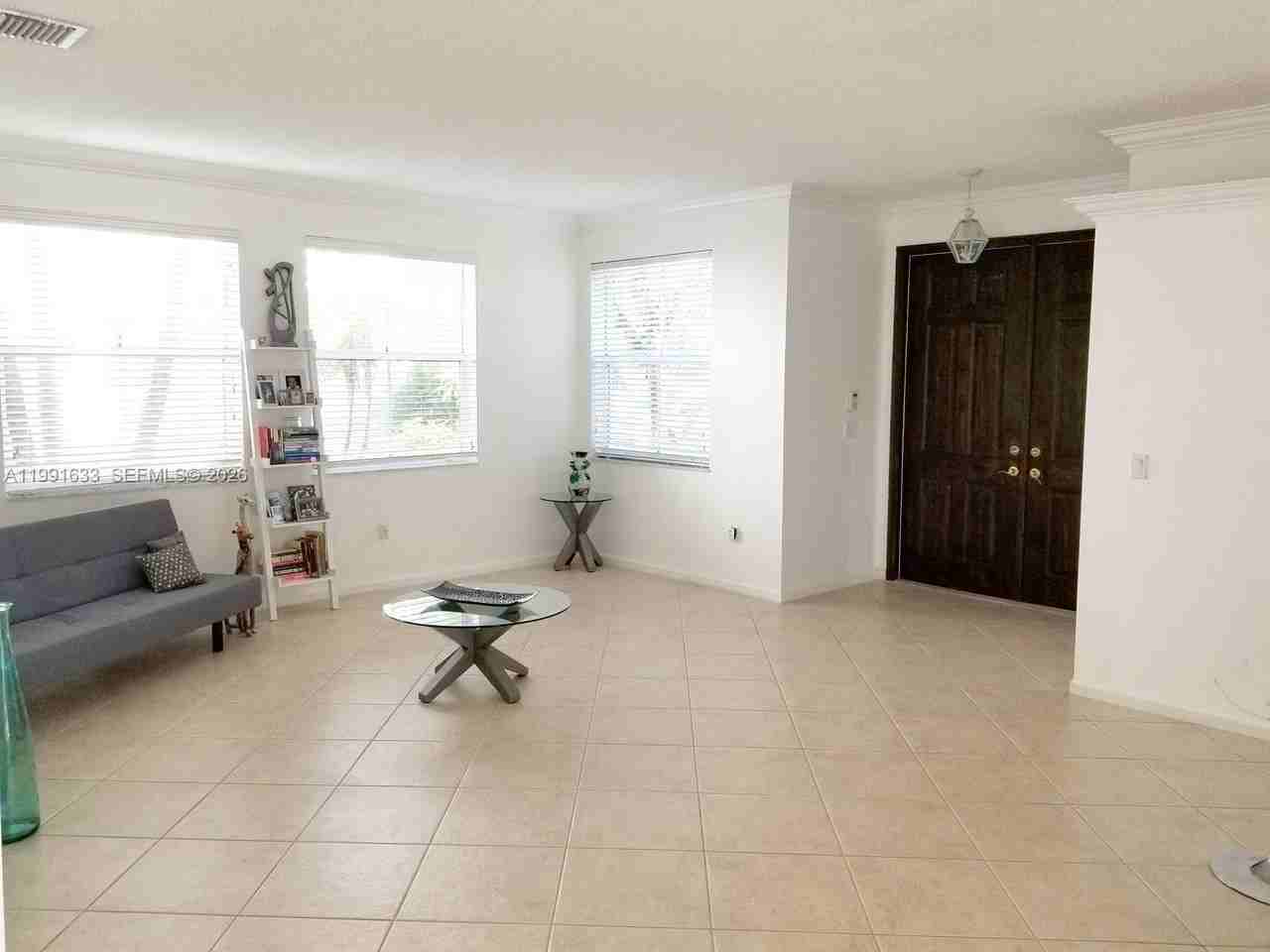 15885 Sw 49th Ct - Photo 6 of 48