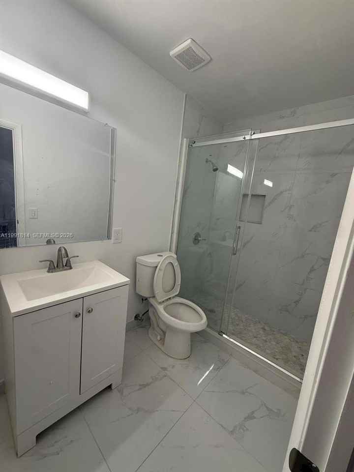 225 Sw 76th Ct #225 - Photo 6 of 7