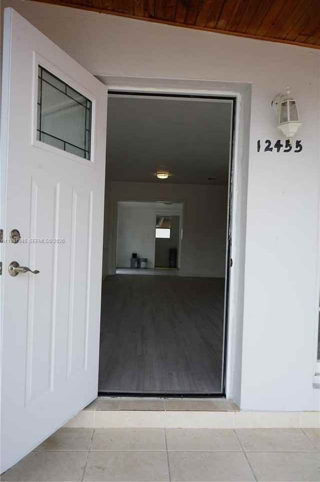 12455 Sw 185th Ter - Photo 4 of 44