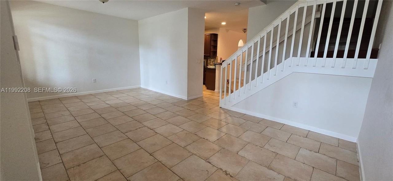 14067 Sw 272nd St - Photo 4 of 36