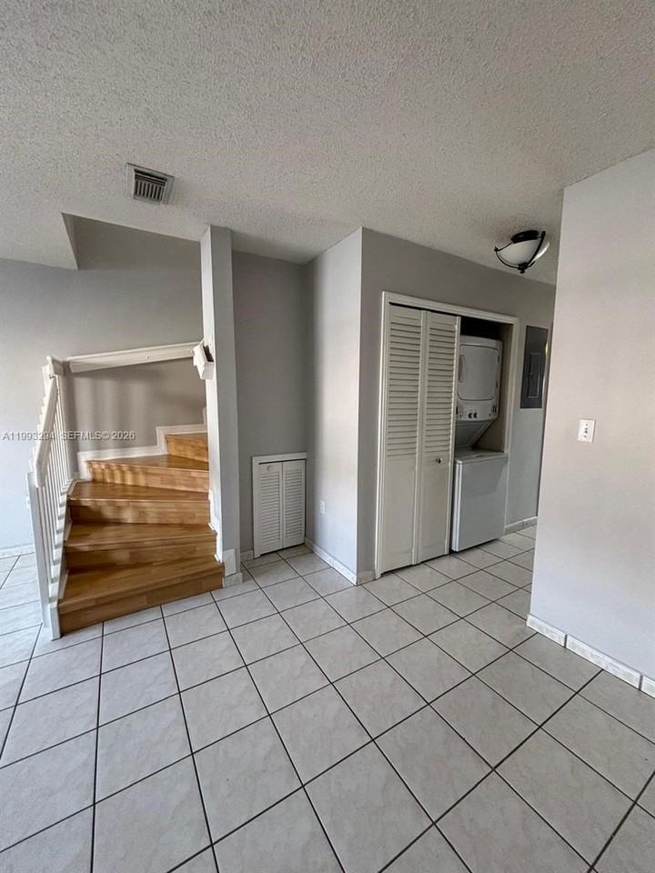 6272 Sw 139th Ave #6272 - Photo 7 of 41