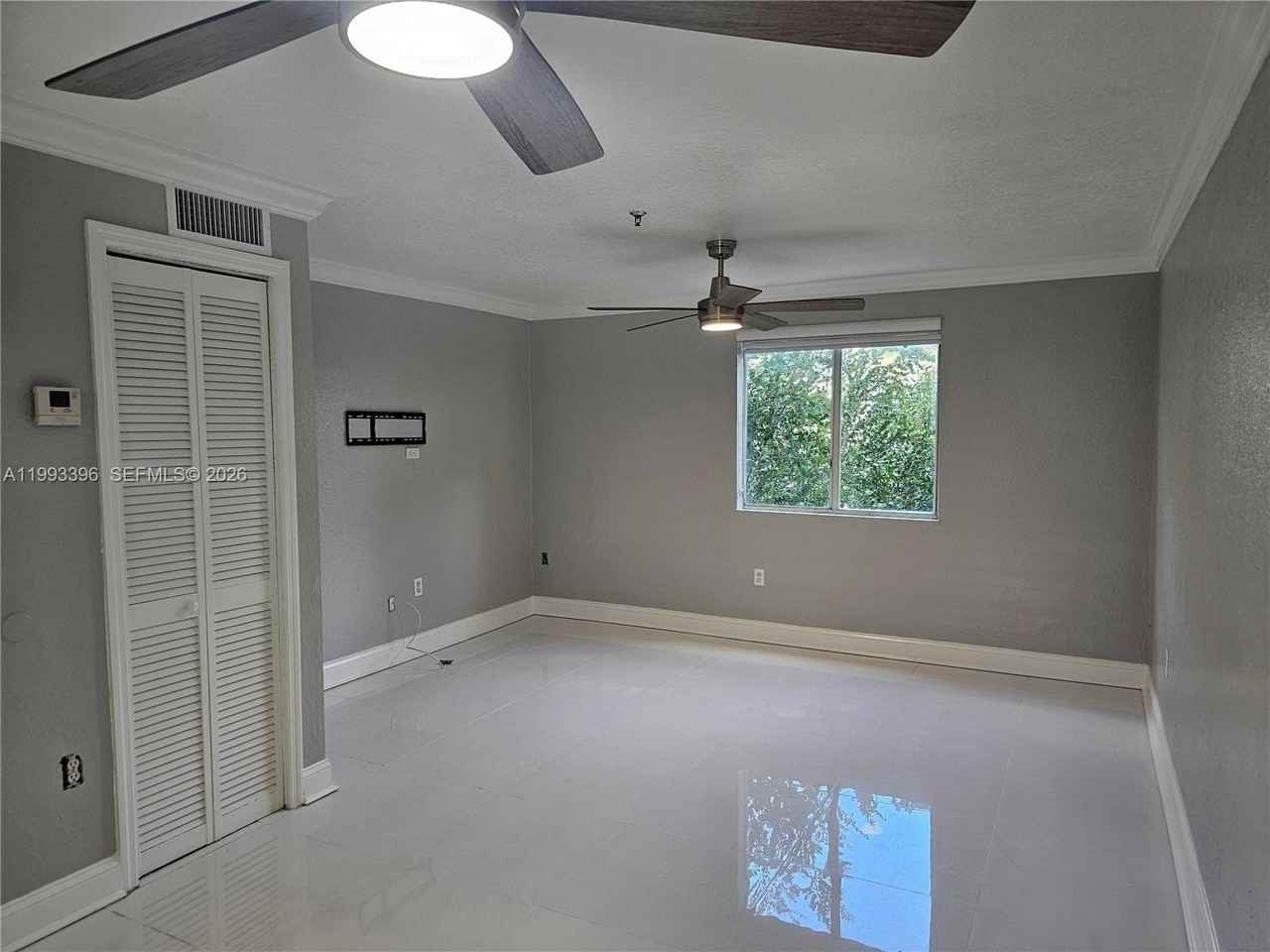 8027 Nw 8th St #17 - Photo 4 of 24