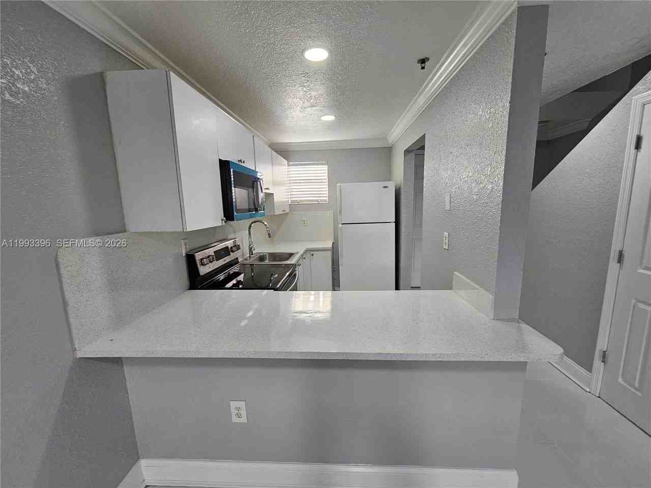 8027 Nw 8th St #17 - Photo 7 of 24