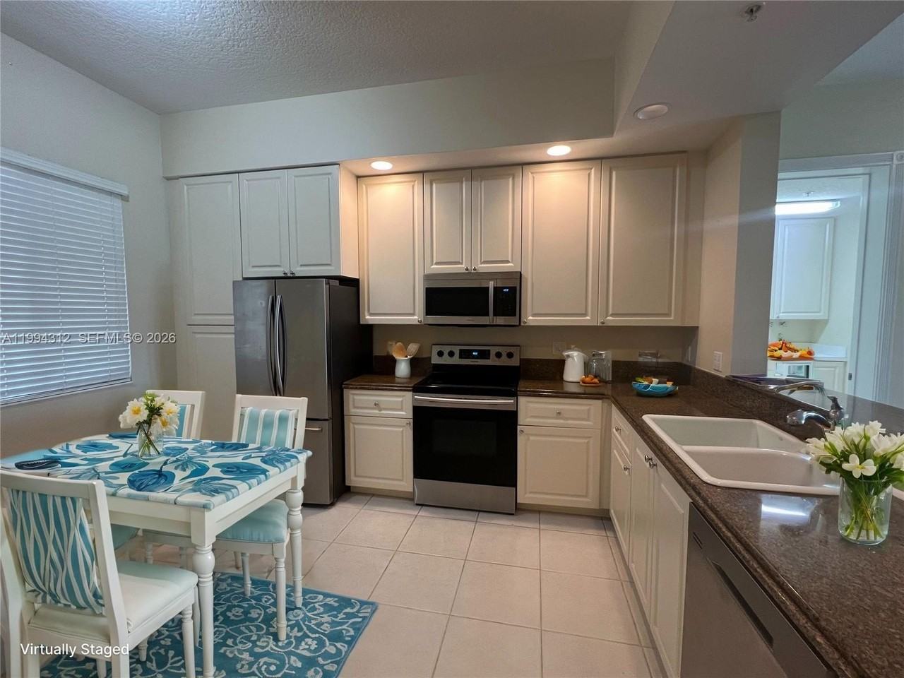 5 Harbour Isle Dr E #306 - Photo 5 of 38
