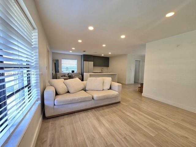 3131 Sw 117th Ct - Photo 5 of 26