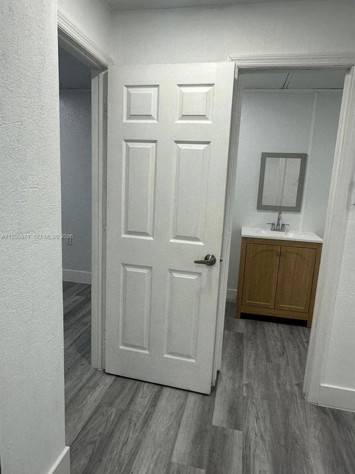 841 N 69th Ave #2 - Photo 6 of 12