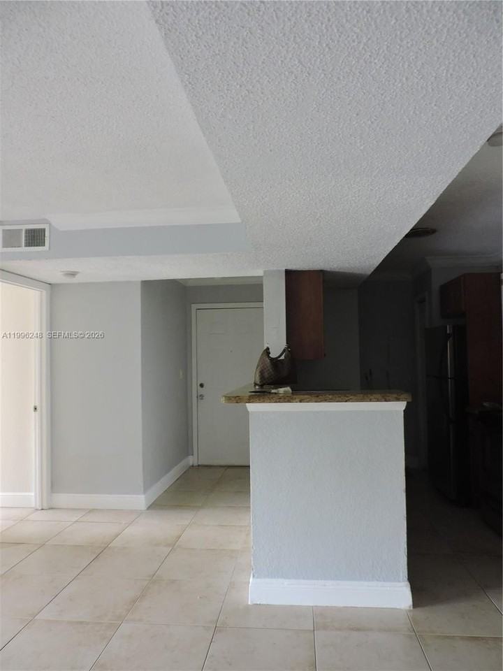 15610 Sw 105th Ln #605 - Photo 7 of 18