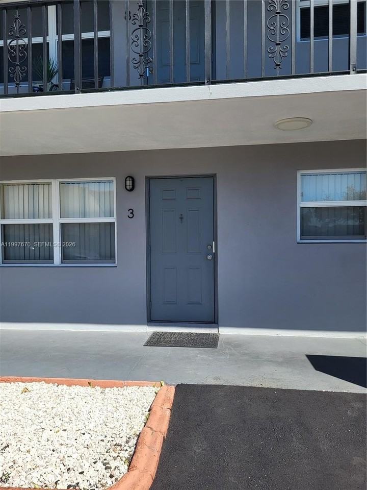 1611 Green Ln #3 - Photo 6 of 6