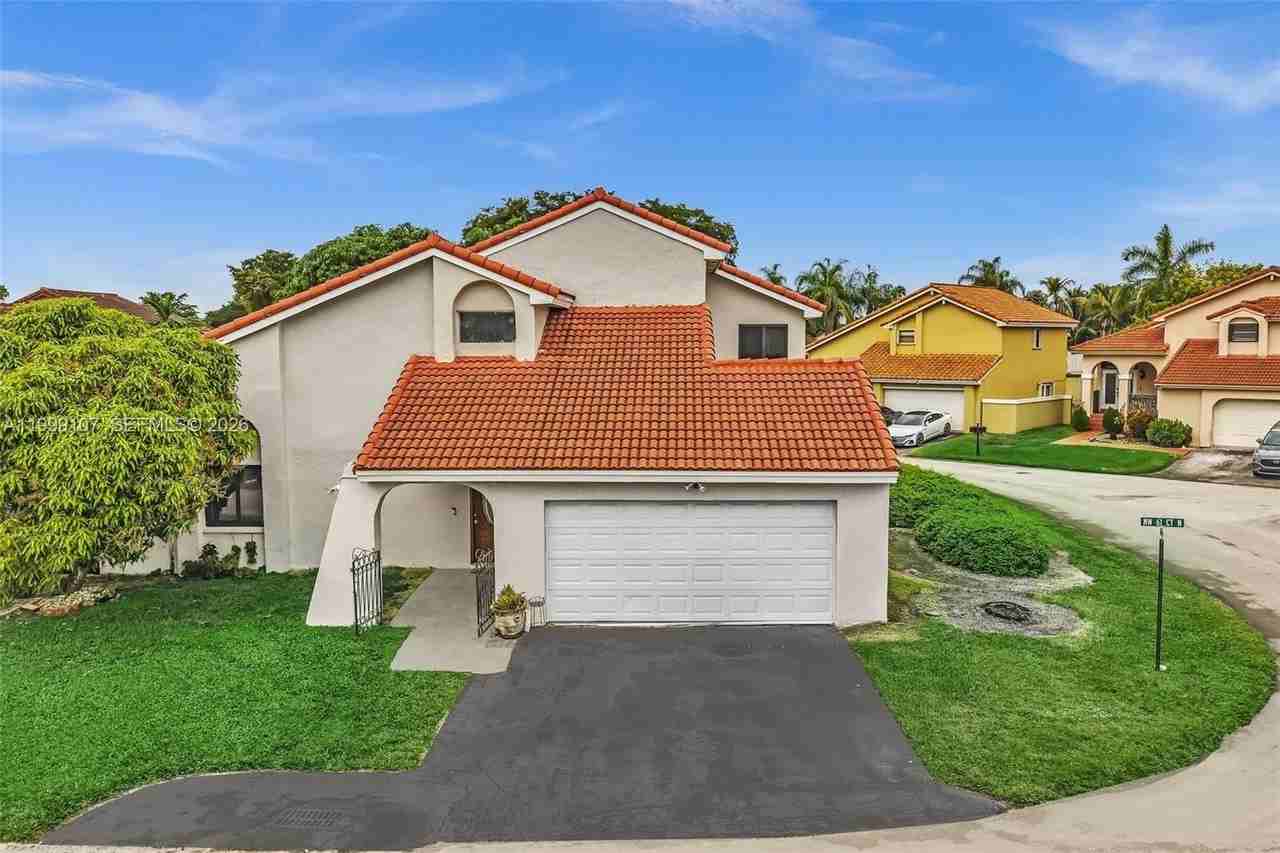 17532 Nw 61st Ct N - Photo 5 of 50